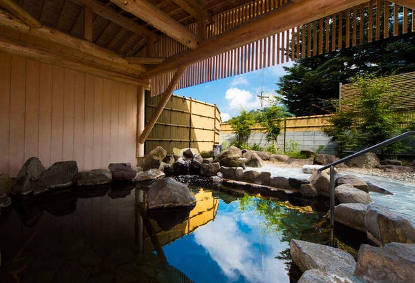 【神奈川県内・町田発】 1泊4食付!秋色週末温泉ミステリーツアー2日間3
